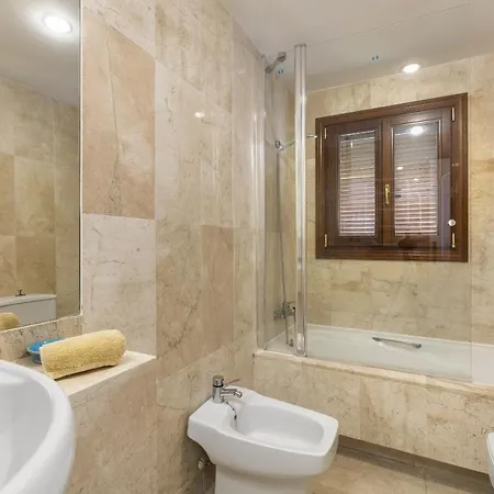 Apartman Senorio De Marbella - 3 Bedroom Penthouse By Finest Rentals