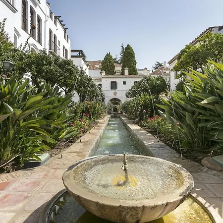 Apartman Senorio De Marbella - 3 Bedroom Penthouse By Finest Rentals