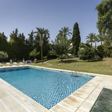 Apartman Senorio De Marbella - 3 Bedroom Penthouse By Finest Rentals