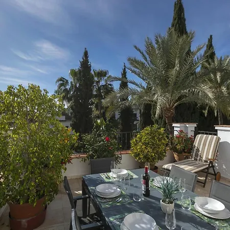 Senorio De Marbella - 3 Bedroom Penthouse By Finest Rentals Apartman Marbella