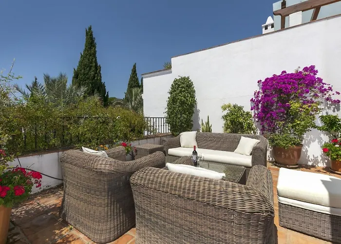 Apartment Senorio De - 3 Bedroom Penthouse By Finest