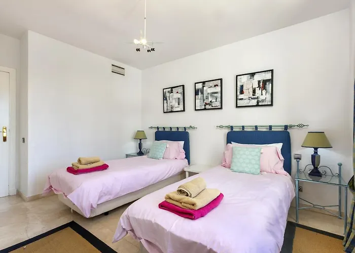Senorio De - 3 Bedroom Penthouse By Finest Apartment *