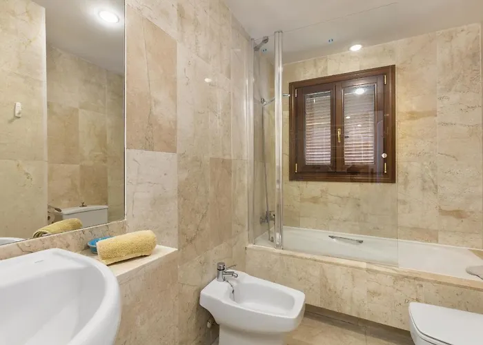 Apartment Senorio De - 3 Bedroom Penthouse By Finest