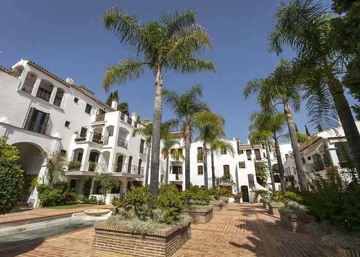 Apartment Senorio De - 3 Bedroom Penthouse By Finest