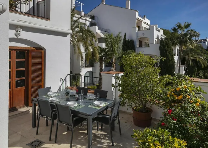 Apartment Senorio De - 3 Bedroom Penthouse By Finest *